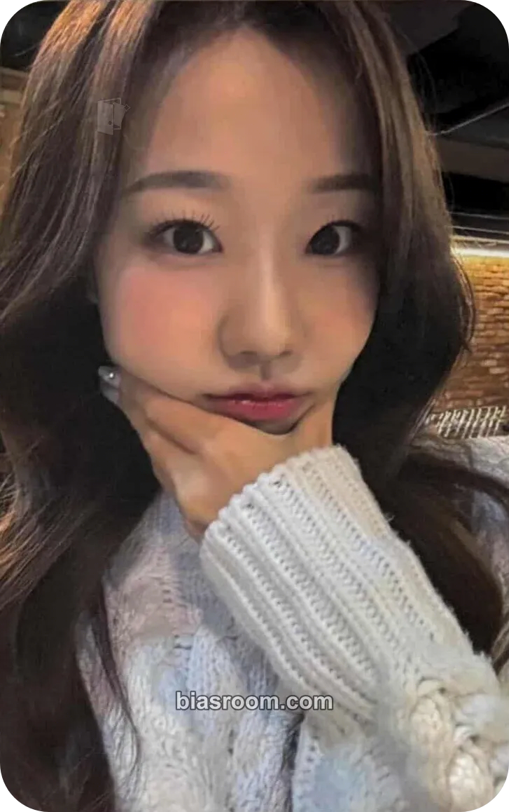 Yousom Funny Honey Photocard - LOVEONE - LOVEONE K-pop photocard