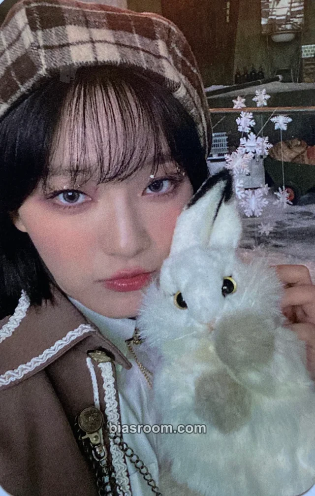 Billlie - Moon Sua - Snowy Night Album tin case merch photocard photocard set