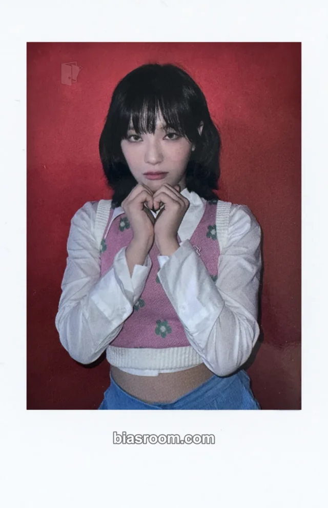 Billlie - Moon Sua - Snowy Night Album merch photocard polaroid