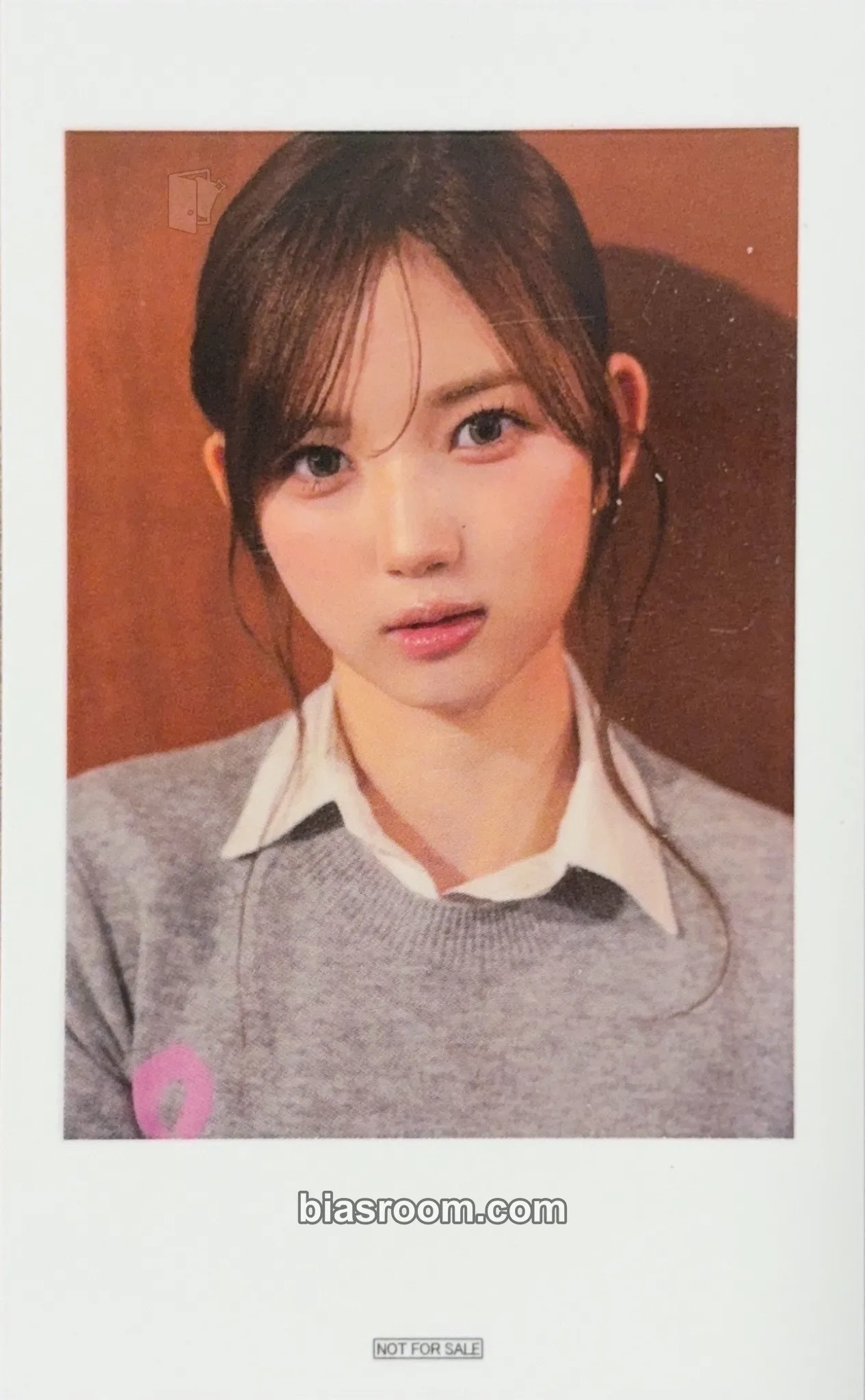 Jiwoo Beyond Beauty Photocard - tripleS - tripleS K-pop photocard