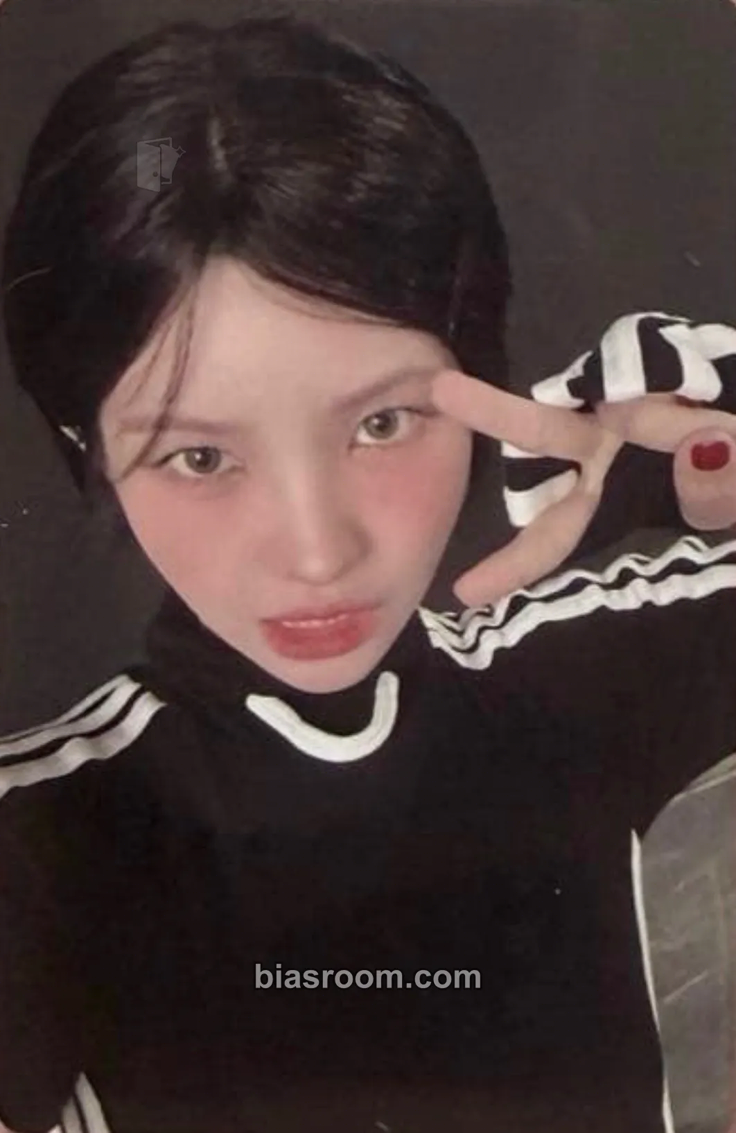 Soyeon MEDIA EXHIBITION : CITY of SENSE Photocard - i-dle - i-dle K-pop photocard
