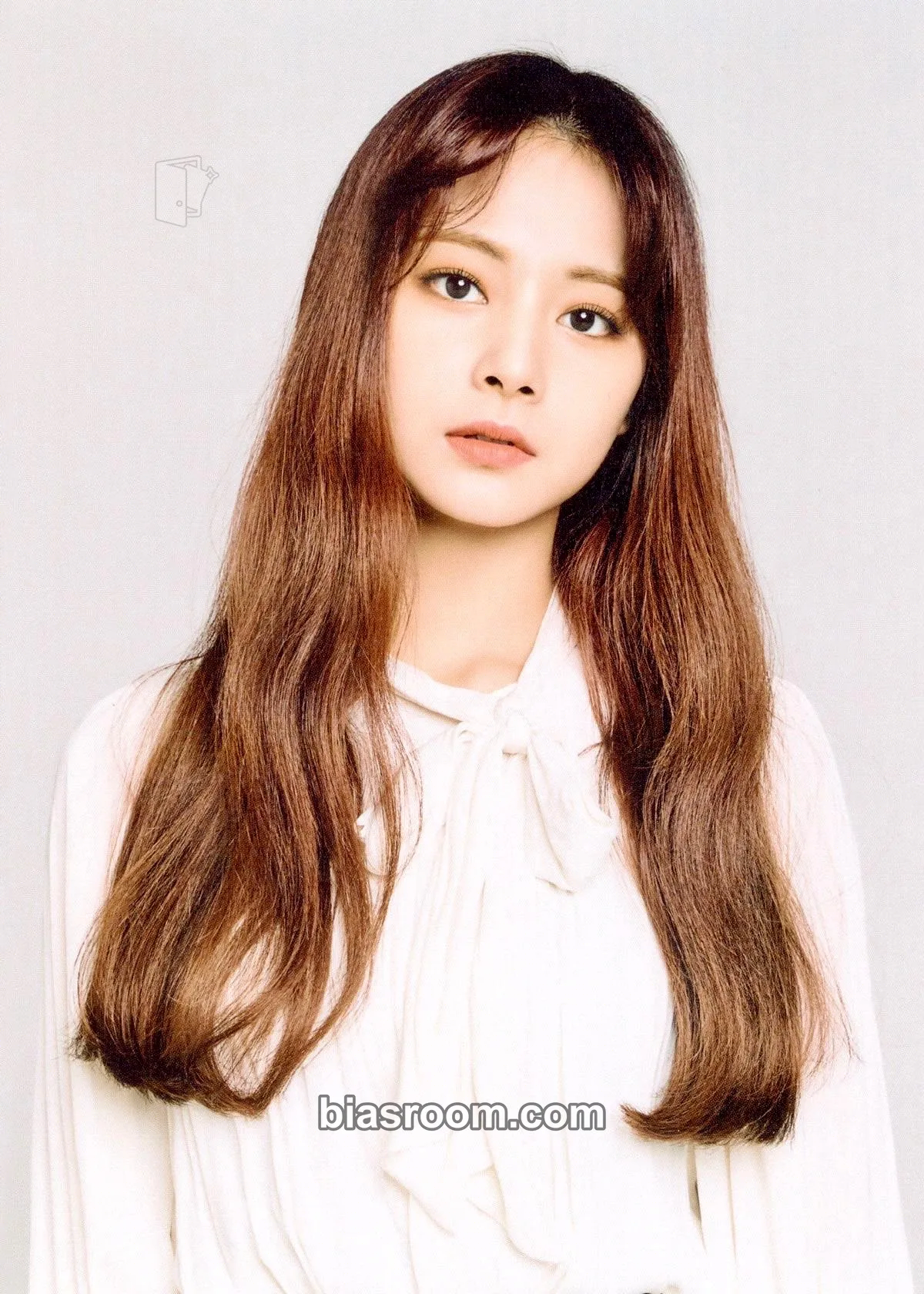 Tzuyu TWICE: World In A Day Photocard - TWICE - TWICE K-pop photocard