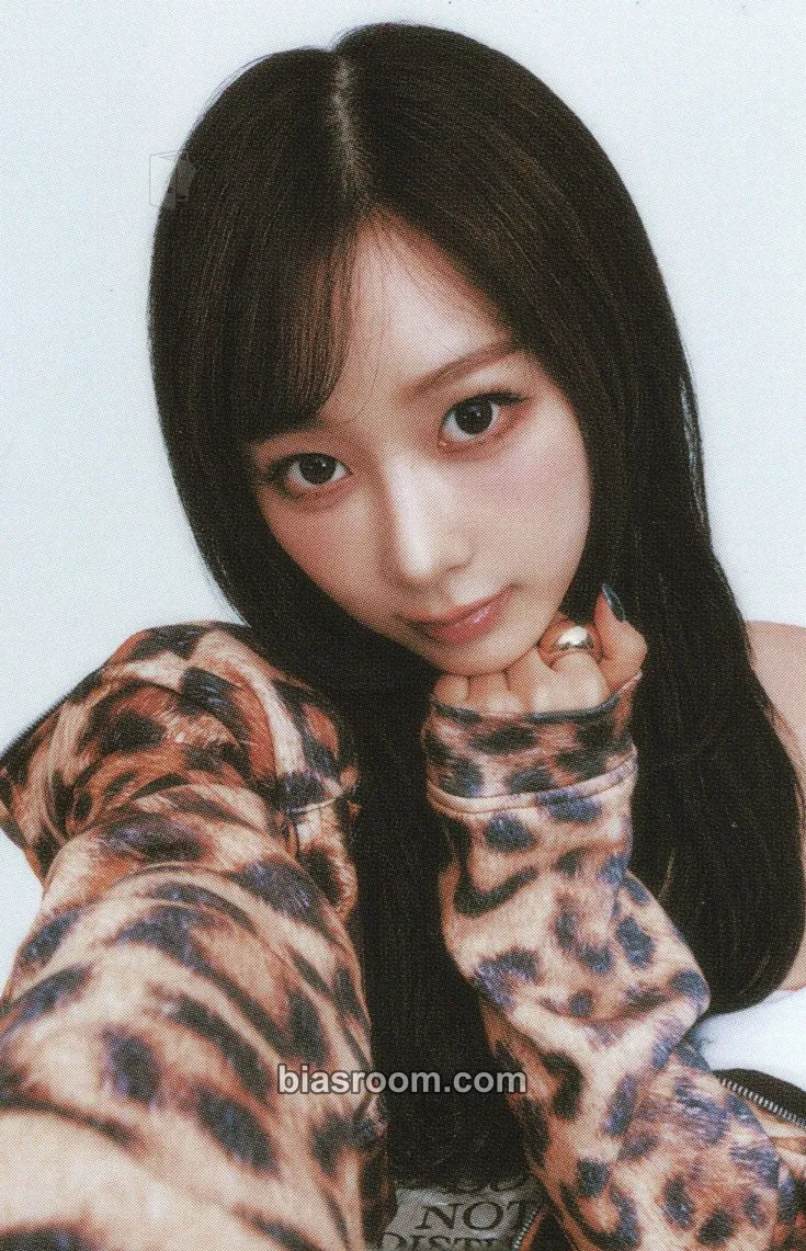 Giselle SYNK : aeXIS LINE Photocard - aespa - aespa K-pop photocard