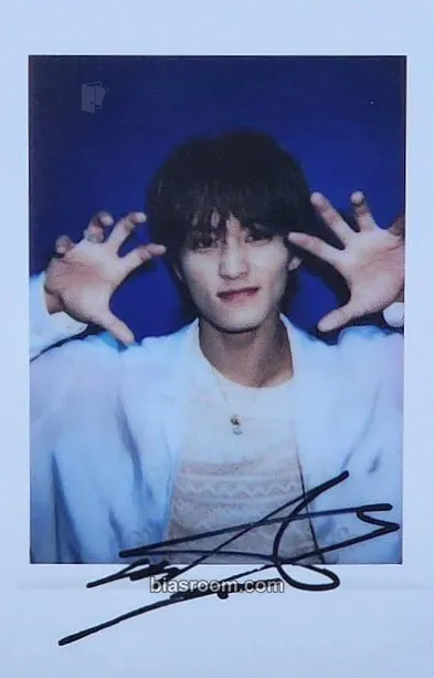 Mark Walk Photocard - NCT 127 - NCT 127 K-pop photocard