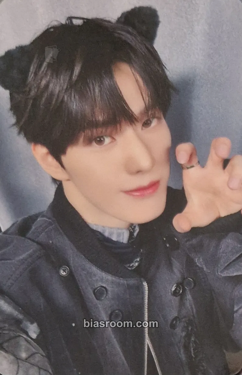 Jinsik HOUSE OF TRICKY : WRECKING THE HOUSE Photocard - xikers - xikers K-pop photocard