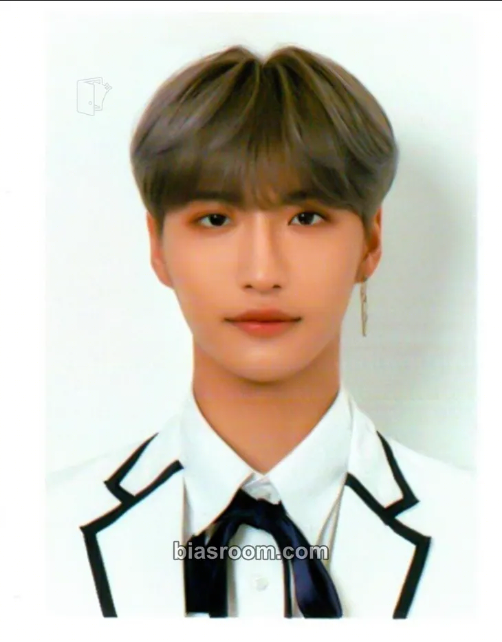 Seonghwa 2nd Atiny Membership kit Photocard - ATEEZ - ATEEZ K-pop photocard
