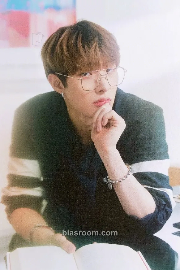 Mingi 2nd Atiny Membership kit Photocard - ATEEZ - ATEEZ K-pop photocard