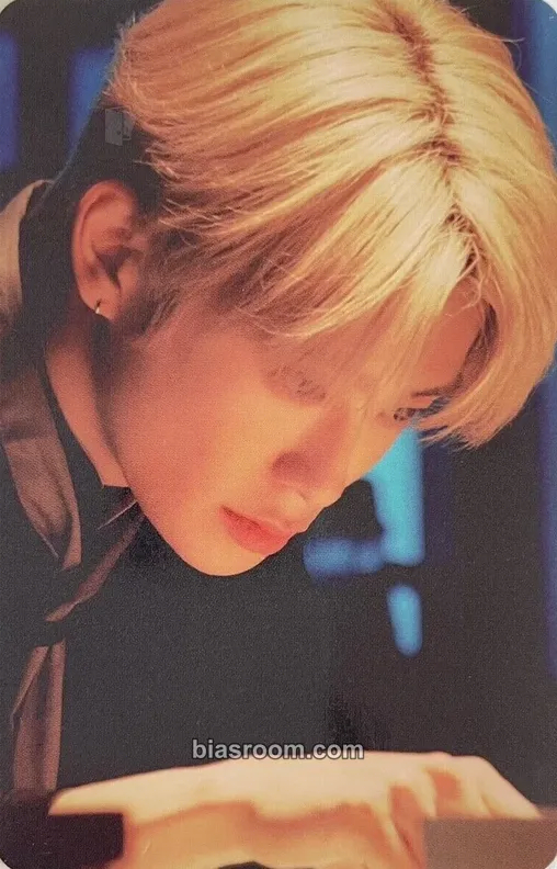 Jaehyun Perfume MD Photocard - NCT - NCT K-pop photocard
