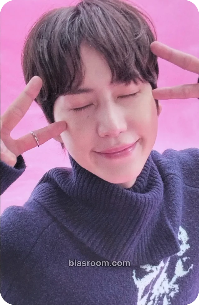 SUPER JUNIOR - Kyuhyun - 2025 SMTOWN: THE CULTURE, THE FUTURE Album album photocard future version