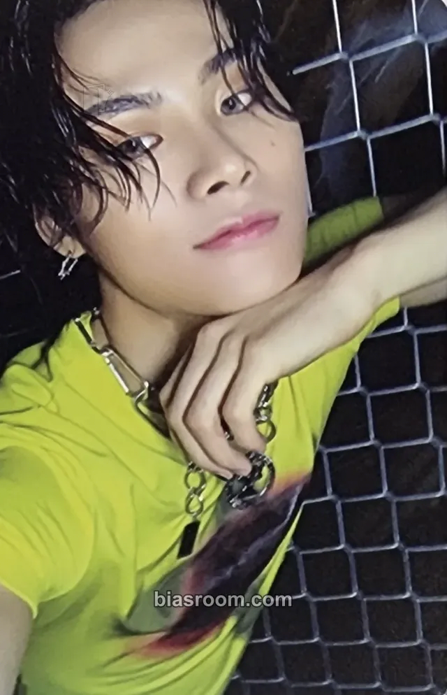 Myungho Uncharted Drift Photocard - 8TURN - 8TURN K-pop photocard