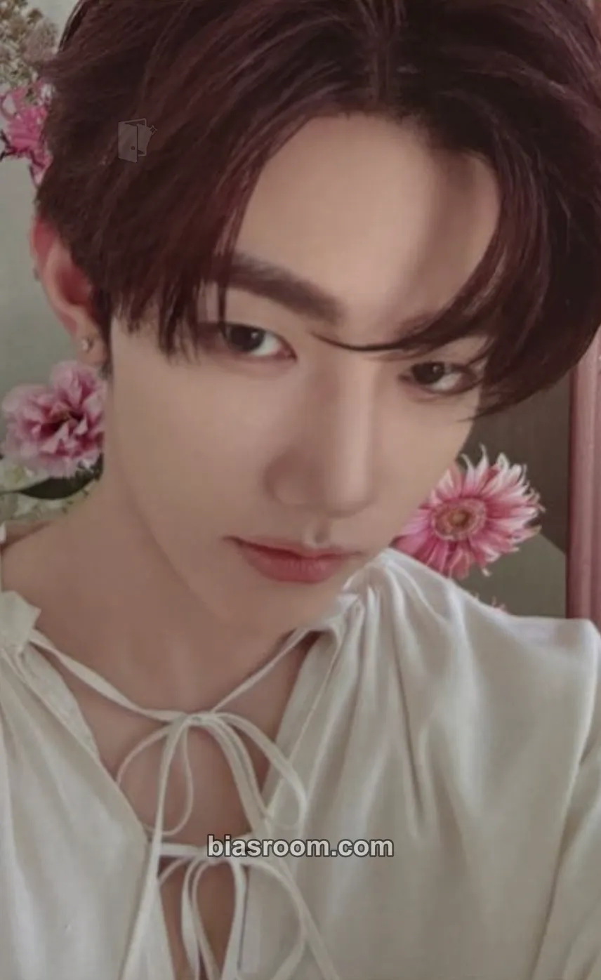 Hao Zhang Hao x Kustie Photocard - ZEROBASEONE - ZEROBASEONE K-pop photocard