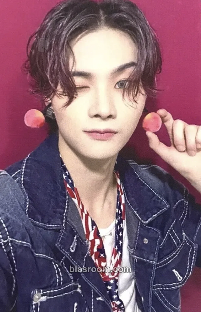 Myungho Uncharted Drift Photocard - 8TURN - 8TURN K-pop photocard
