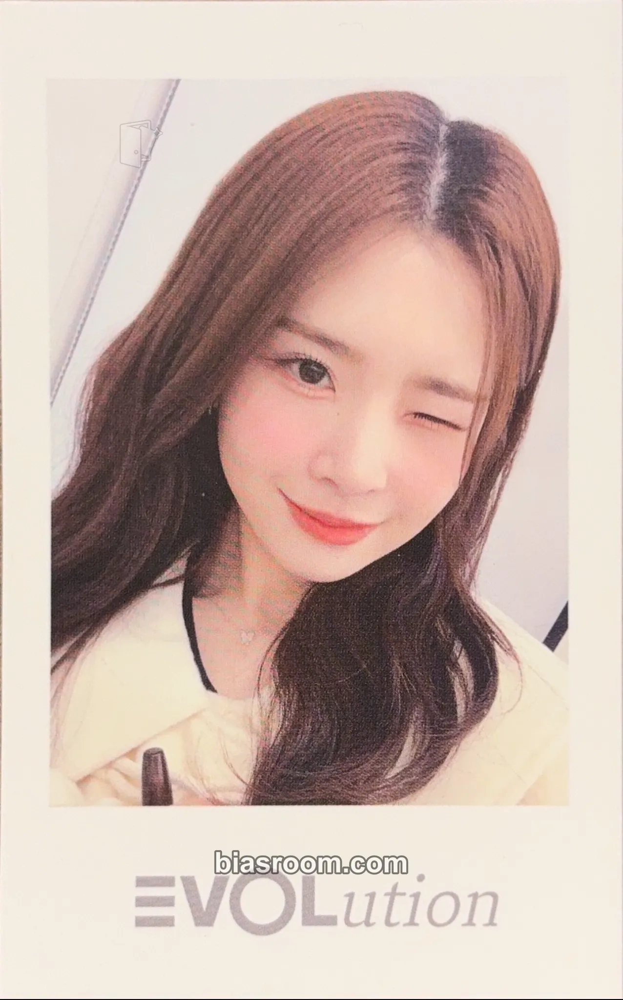 Kotone Mujuk Photocard - tripleS - tripleS K-pop photocard