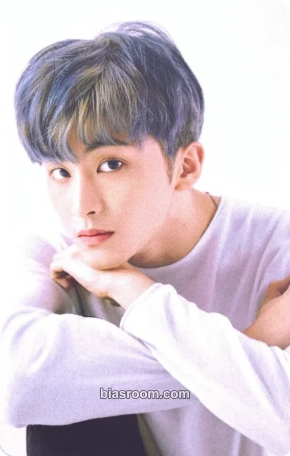 Mark 2021 Season’s Greetings Photocard - NCT 127 - NCT 127 K-pop photocard