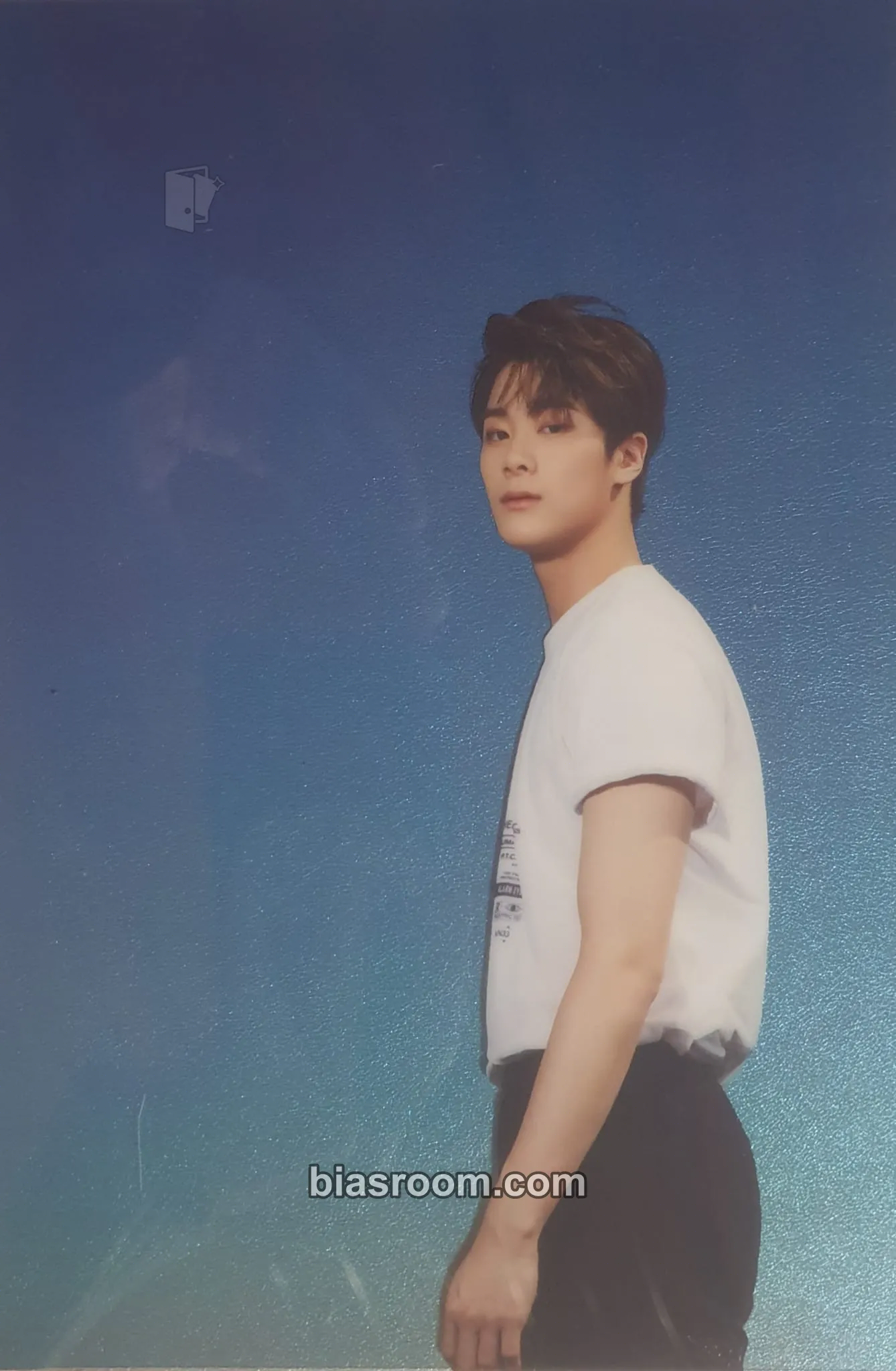 Moonbin Rise Up Photocard - ASTRO - ASTRO K-pop photocard