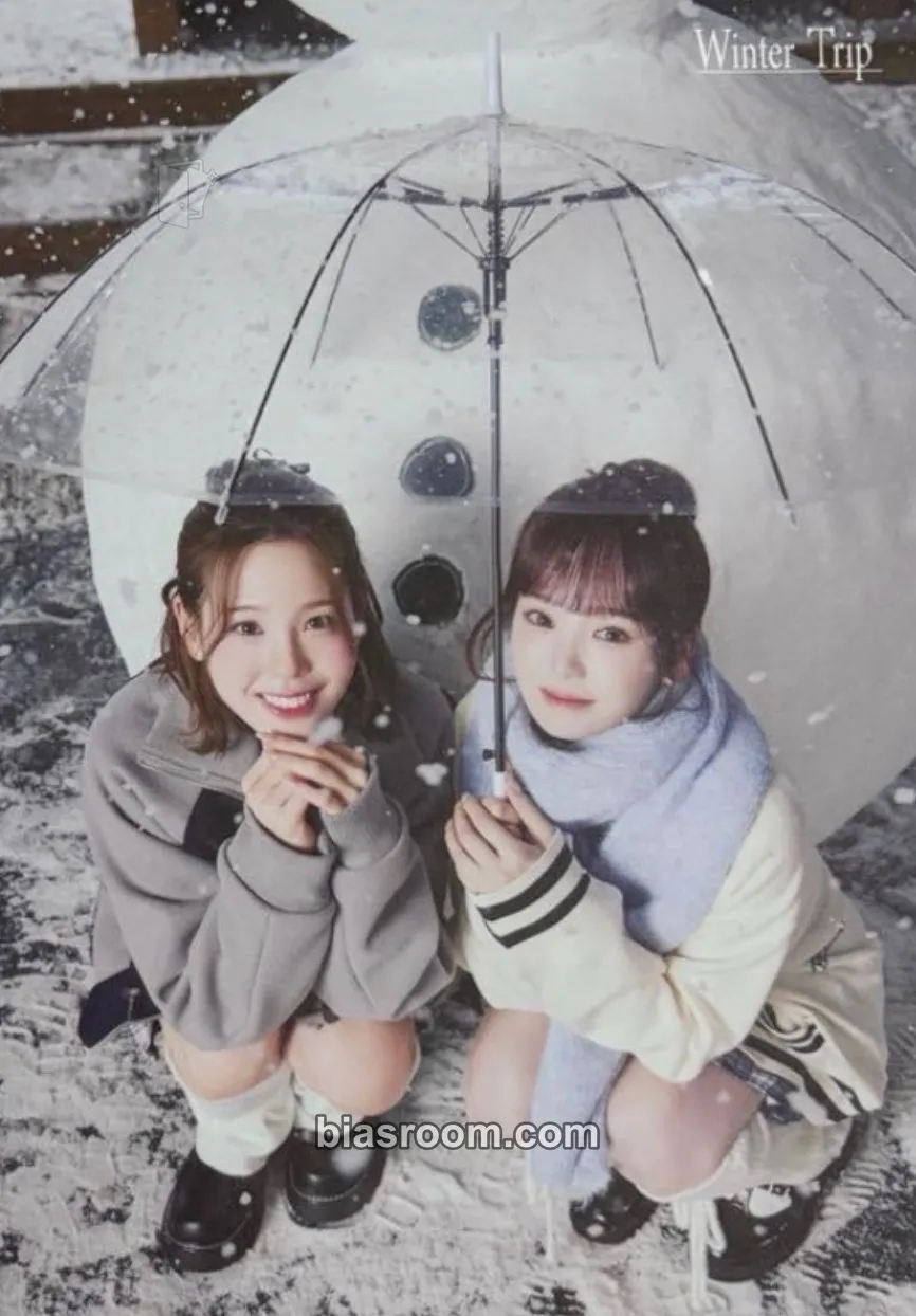 NiziU JYP JAPAN POPUP STORE 2025 “winter trip” Photocard - NiziU - NiziU K-pop photocard