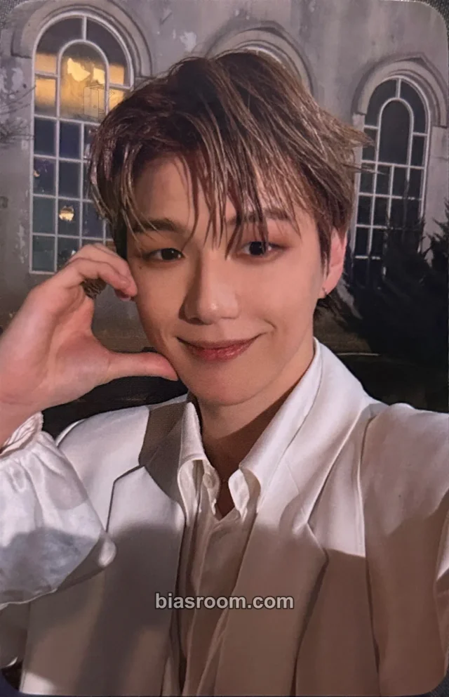 KANGDANIEL - Daniel - Glow to Haze Album album photocard keyring version