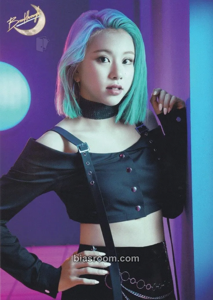 Chaeyoung Breakthrough Photocard - TWICE - TWICE K-pop photocard