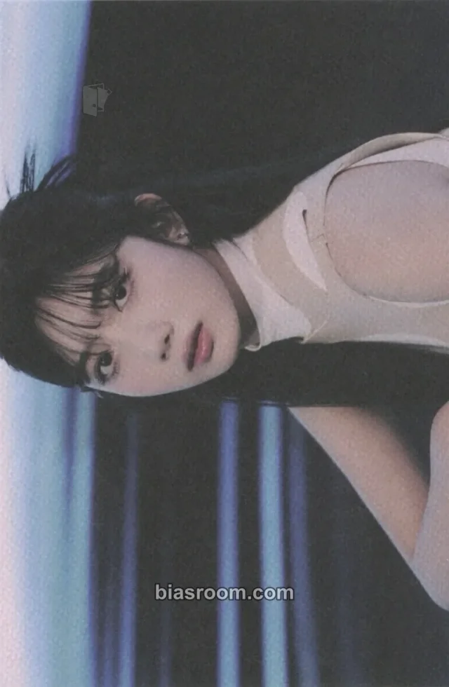 Cherry Bullet - Yuju - Cherry Dash Album runway version album inclusion postcard