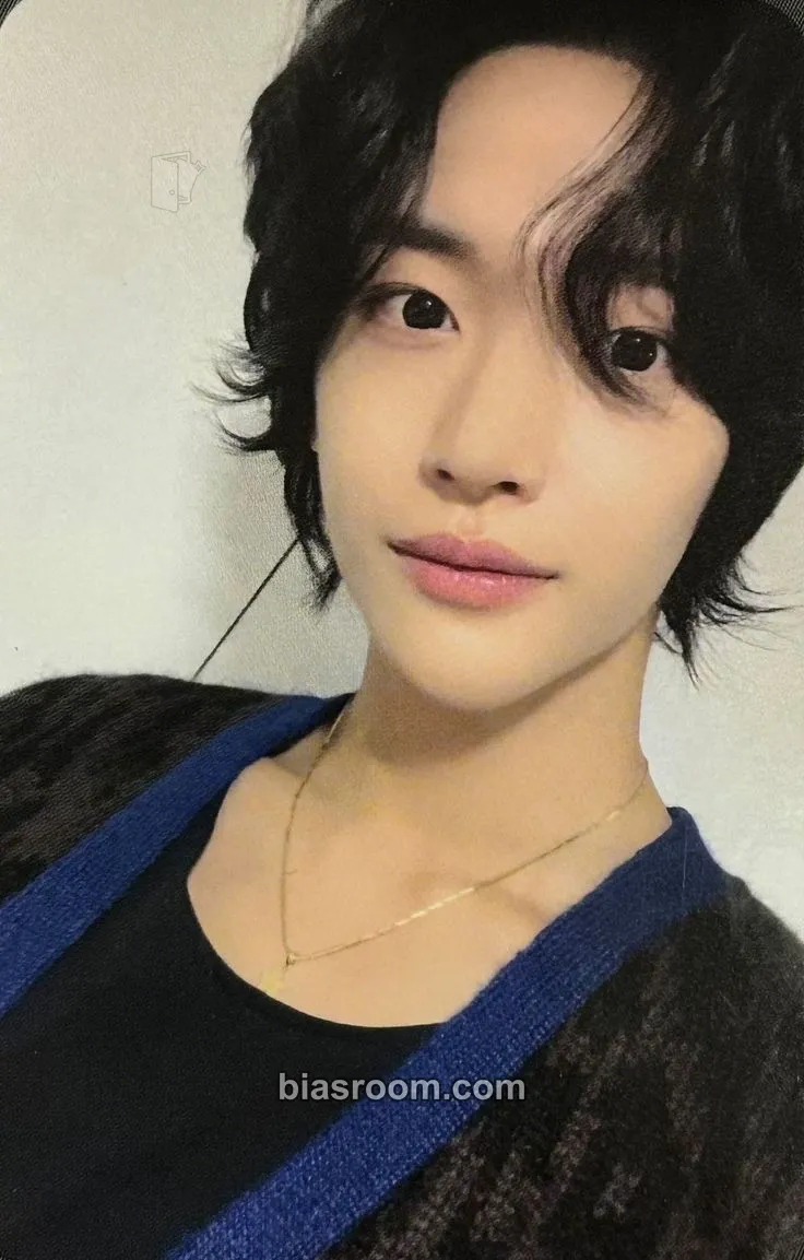 Wonbin Get A Guitar Photocard - RIIZE - RIIZE K-pop photocard