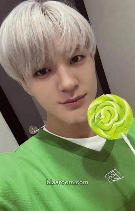 Jeno "DREAM LAND" 7th Anniversary Fanmeeting Photocard - NCT DREAM - NCT DREAM K-pop photocard