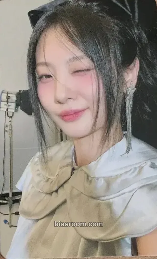 Bolbbalgan4 - Jiyoung - 2025 Asia Tour 'Bloom' Event concert benefit