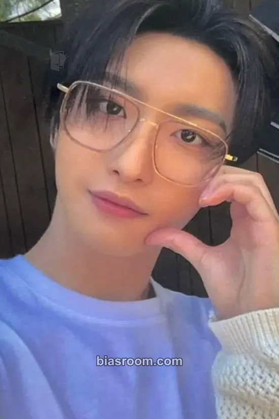 Seonghwa POTT × ATEEZ Photocard - ATEEZ - ATEEZ K-pop photocard