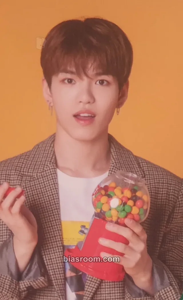 VERIVERY - Gyehyeon - VERIVERY VERRERDISE KIT (1st Welcome Kit) Other merch photocard welcome kit