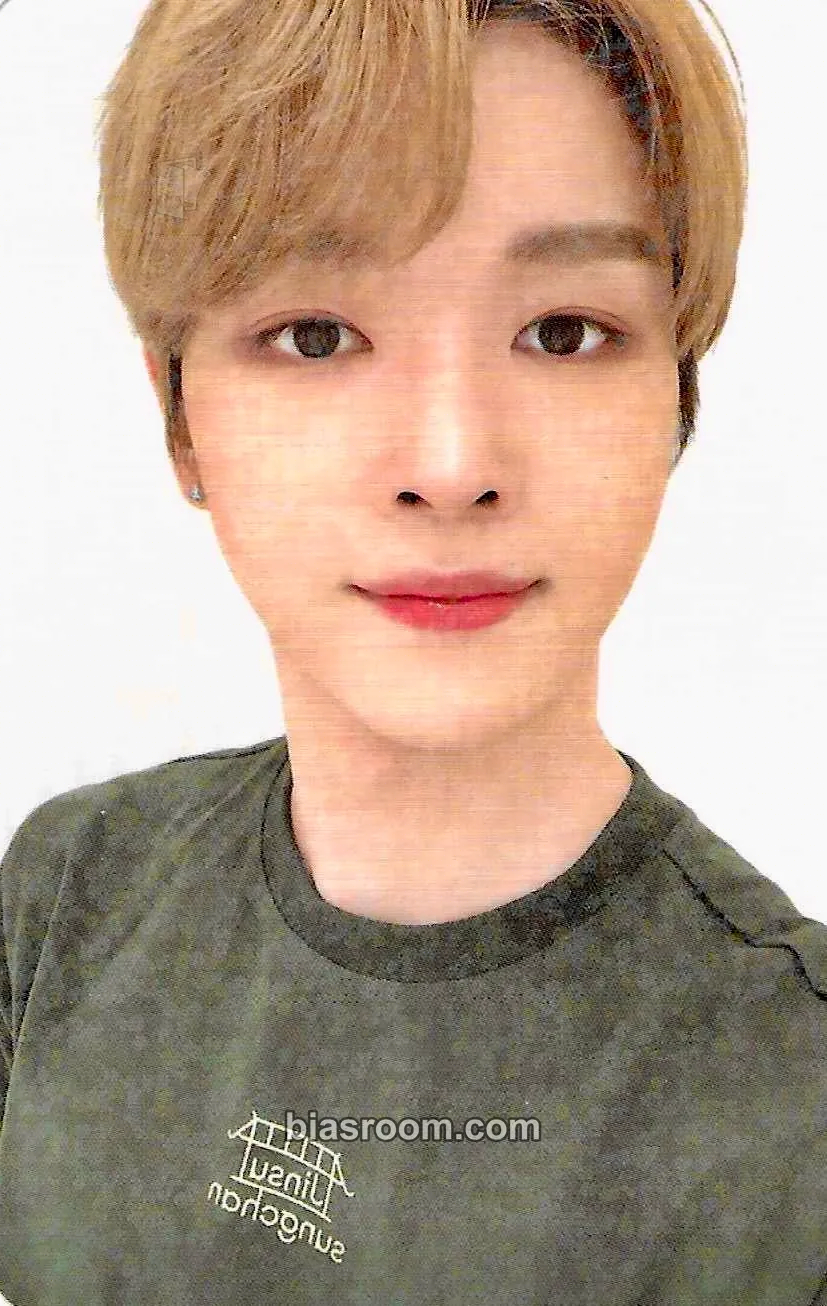 Sungchan 2023 NCT CCOMAZ GROCERY STORE POP-UP Photocard - NCT - NCT K-pop photocard
