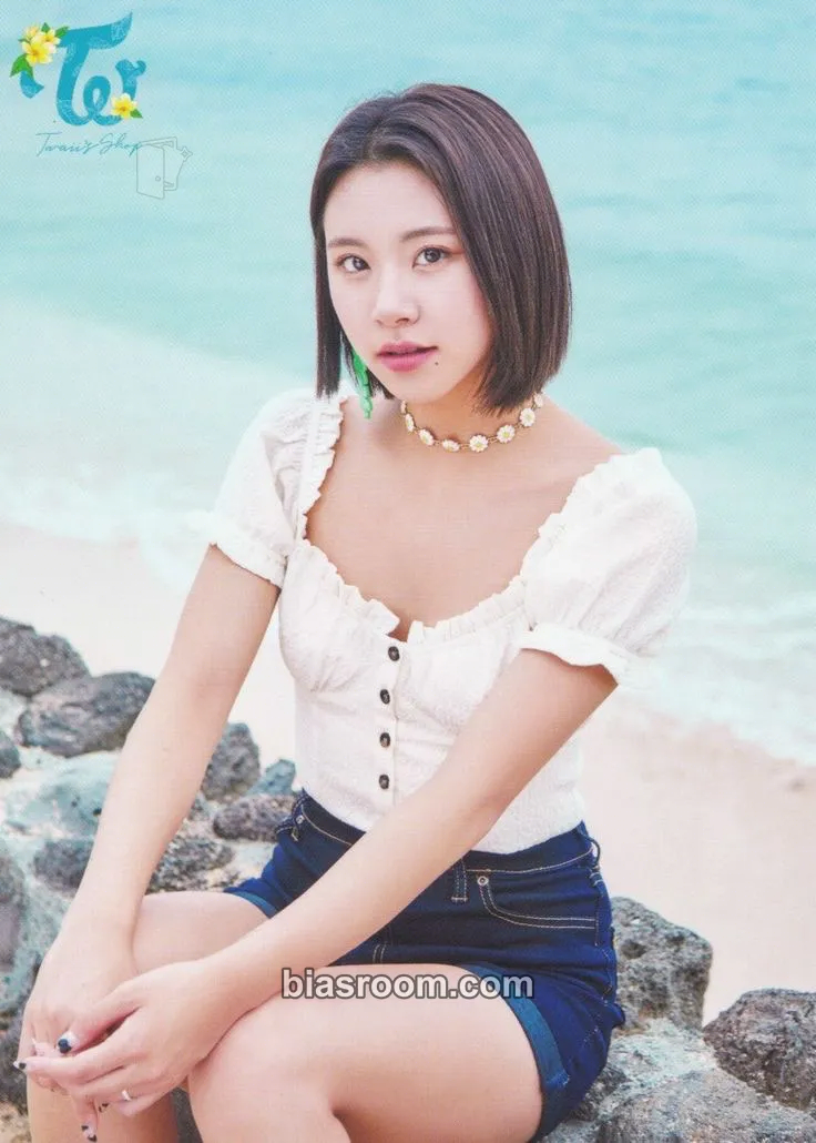 Chaeyoung Twaii’s Shop Pop-Up Store Photocard - TWICE - TWICE K-pop photocard
