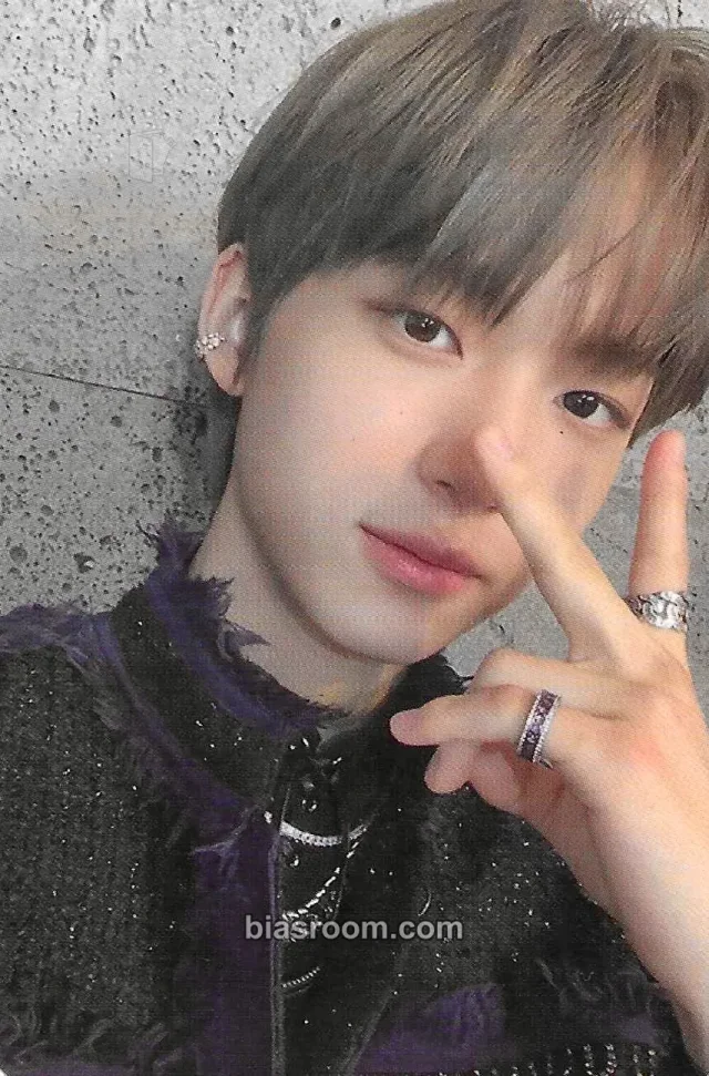 TNX - Hwi - WAY UP  Album album photocard