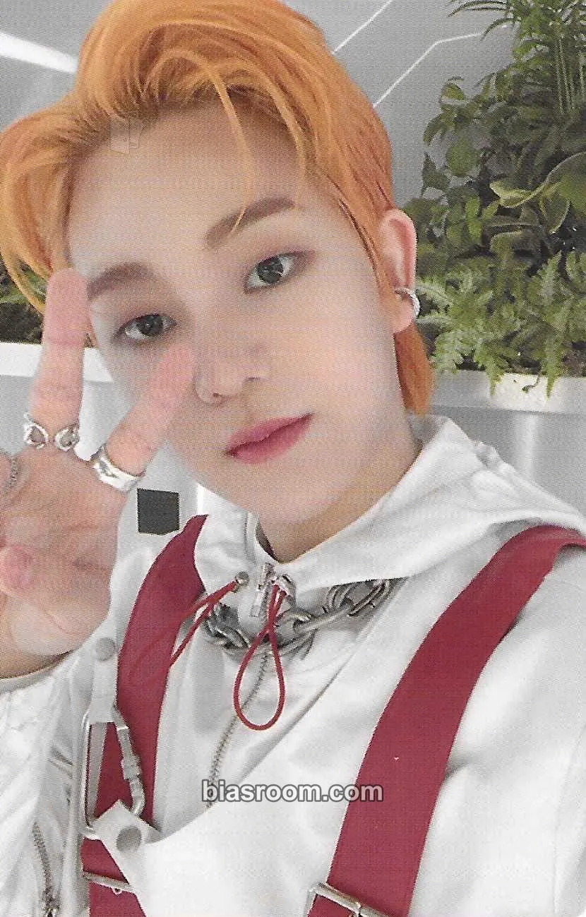 Hyunsoo WAY UP Photocard - TNX - TNX K-pop photocard