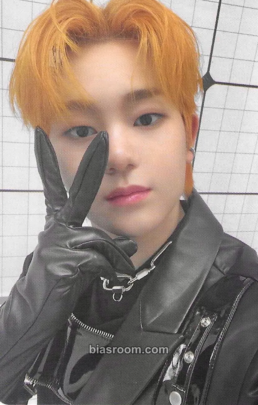 Hyunsoo WAY UP Photocard - TNX - TNX K-pop photocard
