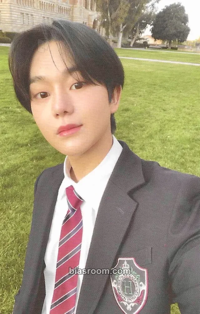 TNX - Hyunsoo - LOVE NEVER DIES Album album photocard
