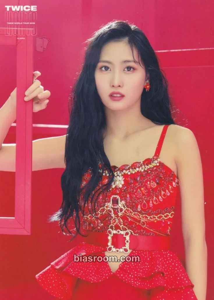 Momo TWICE 3rd World Tour TWICELIGHTS Photocard - TWICE - TWICE K-pop photocard