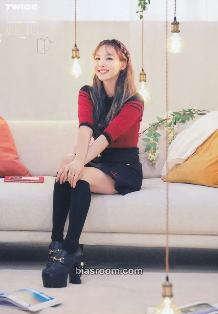 Nayeon TWICE 3rd World Tour TWICELIGHTS Photocard - TWICE - TWICE K-pop photocard