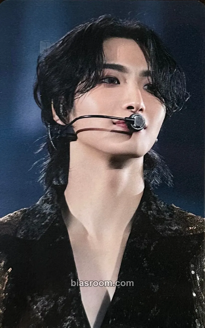 Seonghwa ATEEZ THE MOMENTS : XYZ POP-UP Photocard - ATEEZ - ATEEZ K-pop photocard