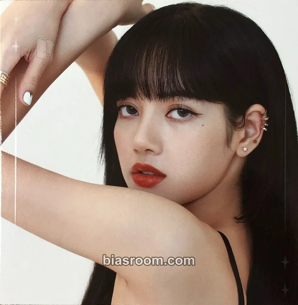 Lisa THE ALBUM Photocard - BLACKPINK - BLACKPINK K-pop photocard