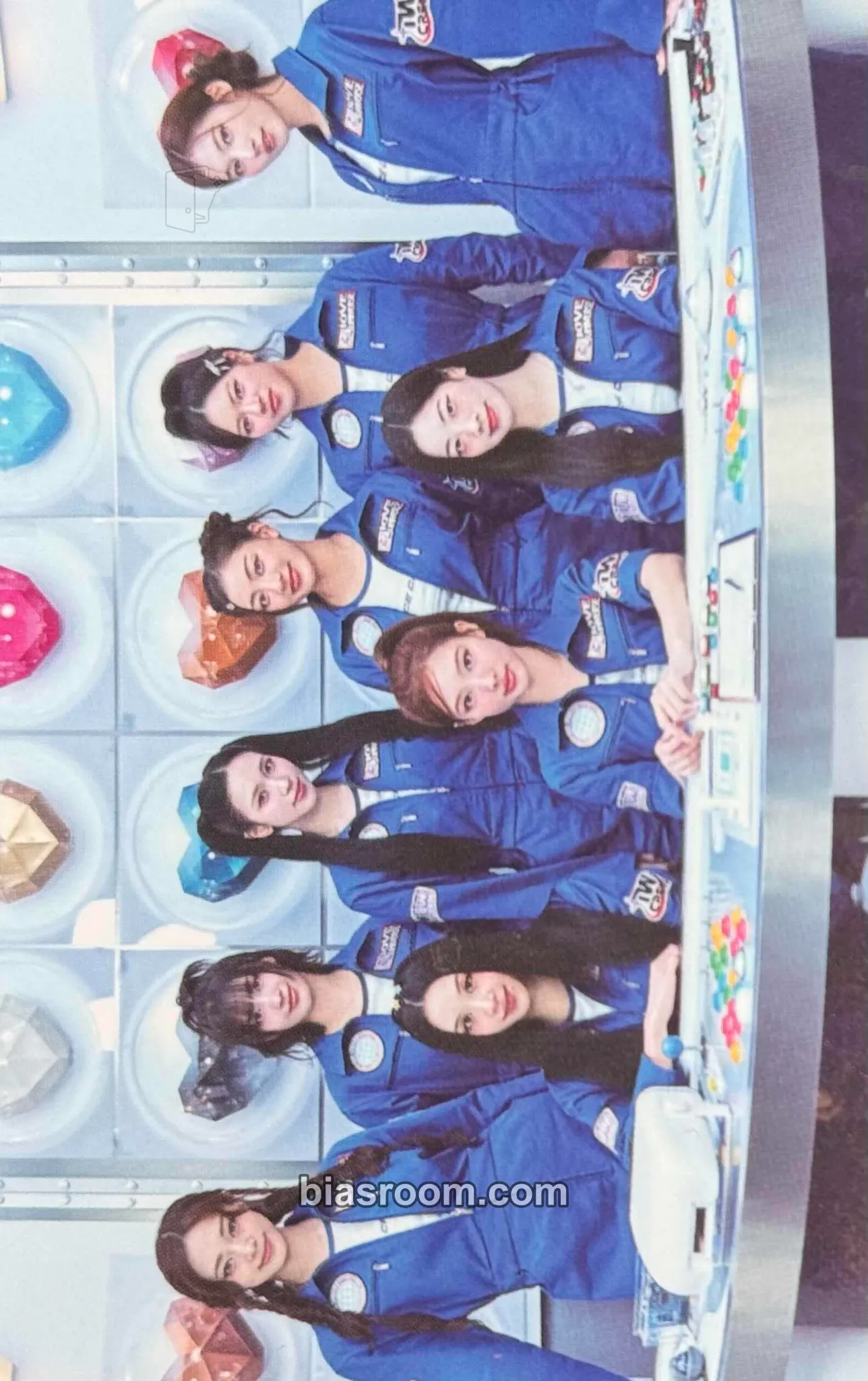 10VE Universe (10th Anniversary) Photocard - TWICE - TWICE K-pop photocard