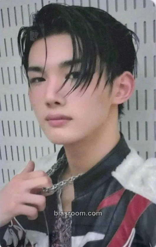 Jo AWAKEN THE BLOODLINE (Asia Tour) Photocard - &TEAM - &TEAM K-pop photocard