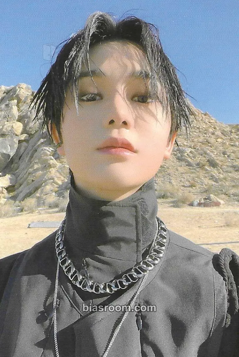 Hyunsoo LOVE NEVER DIES Photocard - TNX - TNX K-pop photocard