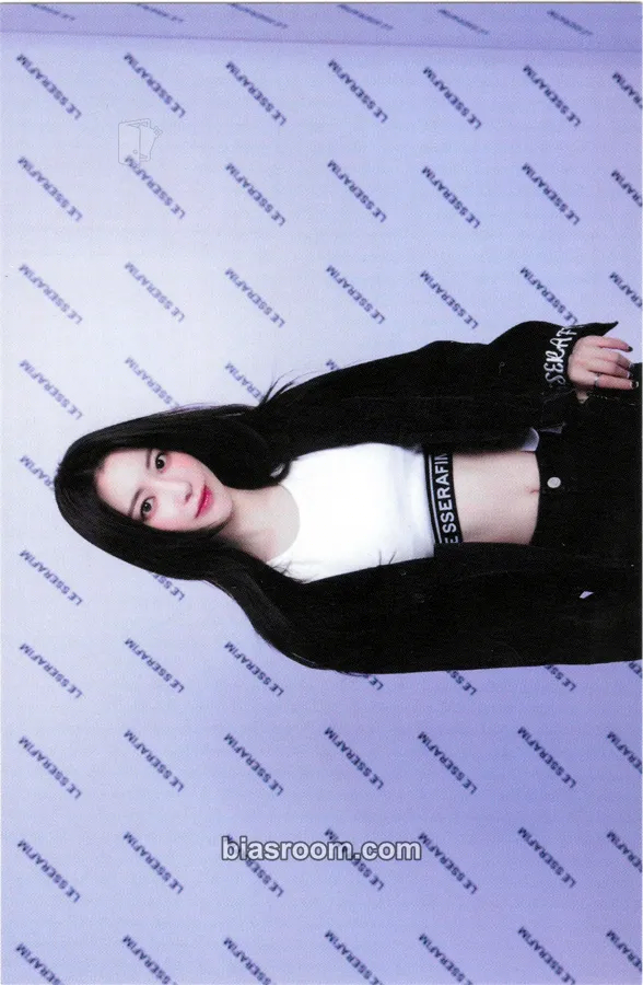 Sakura UNFORGIVEN Photocard - LE SSERAFIM - LE SSERAFIM K-pop photocard