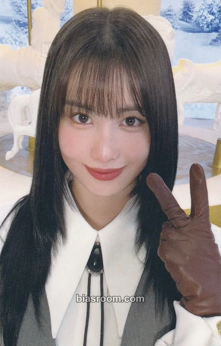 Momo MISAMO Japan Dome Tour 2024 ‘HAUTE COUTURE’ Photocard - TWICE - TWICE K-pop photocard