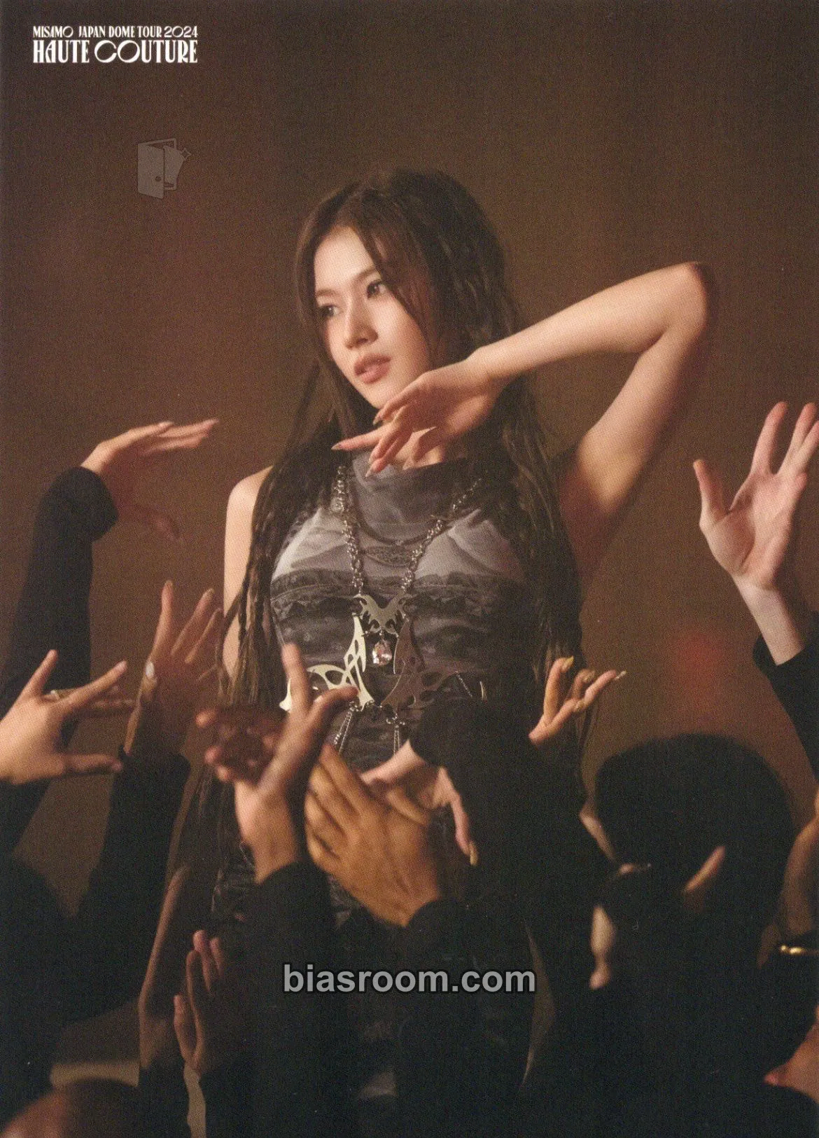 Sana MISAMO Japan Dome Tour 2024 ‘HAUTE COUTURE’ Photocard - TWICE - TWICE K-pop photocard