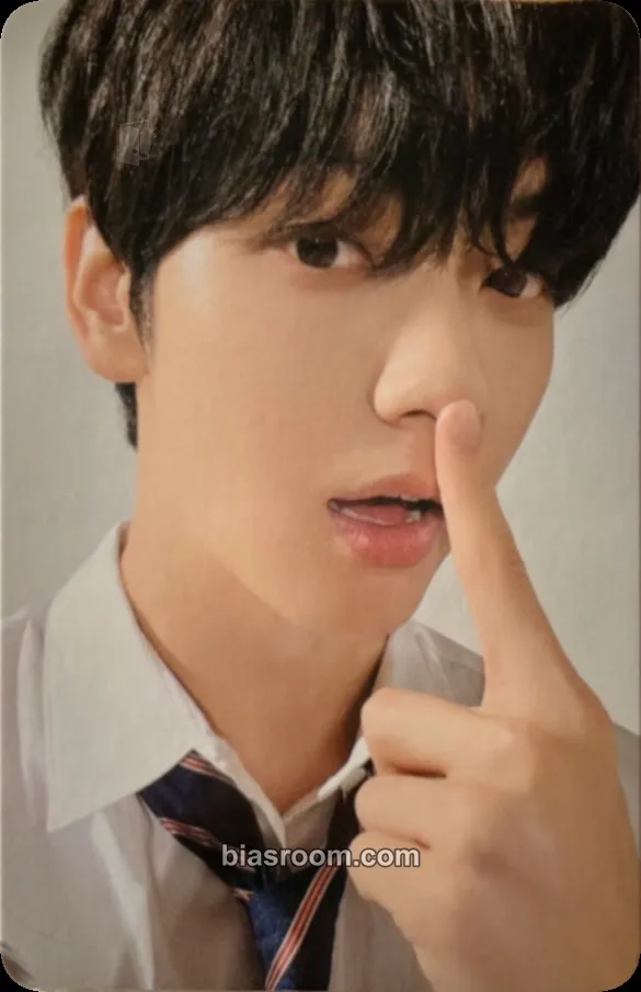 Soobin Heart Attack: VR Concert Photocard - TOMORROW X TOGETHER - TOMORROW X TOGETHER K-pop photocard