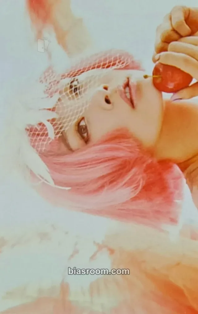 KARA - Nicole - First Romance Album album photocard