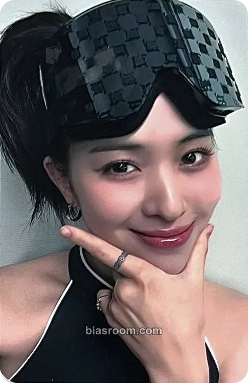 Ryujin KILL MY DOUBT Photocard - ITZY - ITZY K-pop photocard