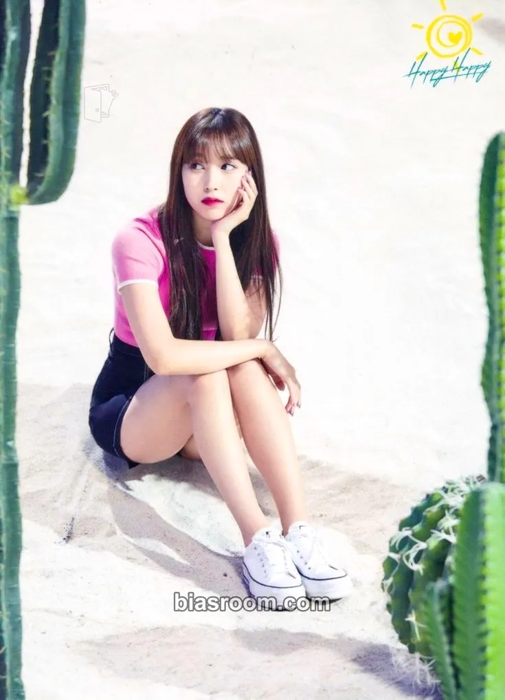 Mina Happy Happy Photocard - TWICE - TWICE K-pop photocard