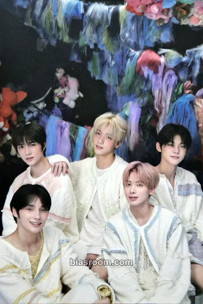 The Name Chapter: Temptation Photocard - TOMORROW X TOGETHER - TOMORROW X TOGETHER K-pop photocard
