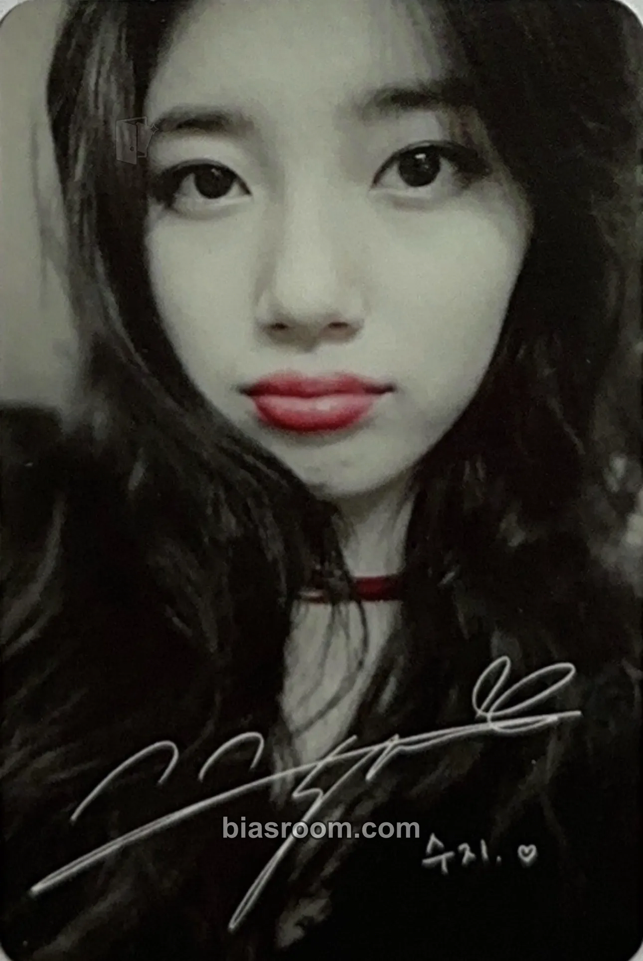 Suzy Yes? No? Photocard - Suzy K-pop photocard